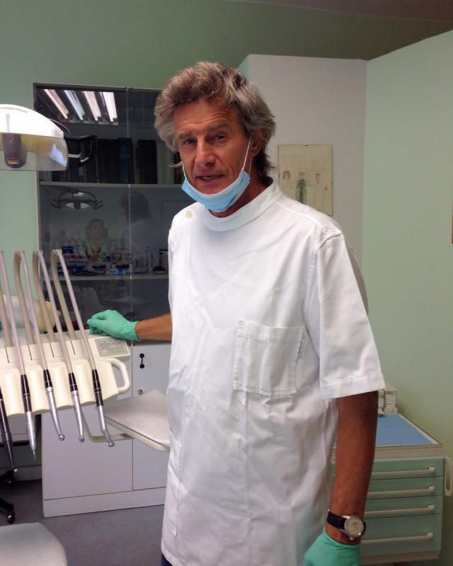 爱游戏登入-足坛最美志愿者！给人民打新冠疫苗的意甲冠军